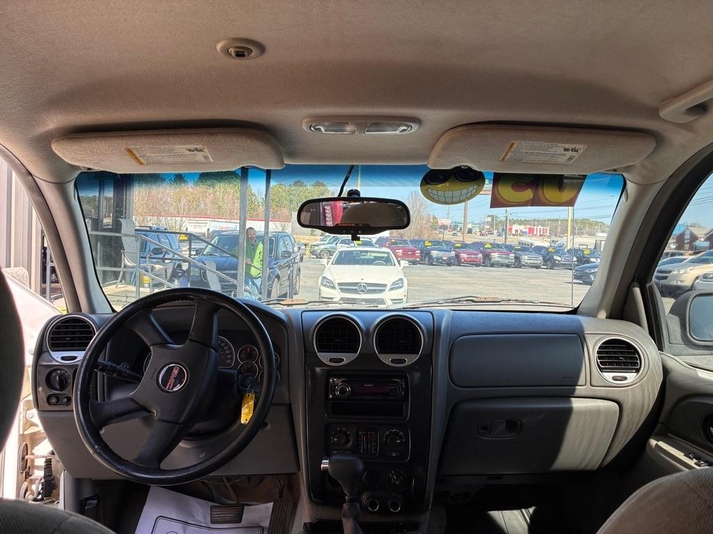 GMC Envoy 2WD 4dr SLE 2005