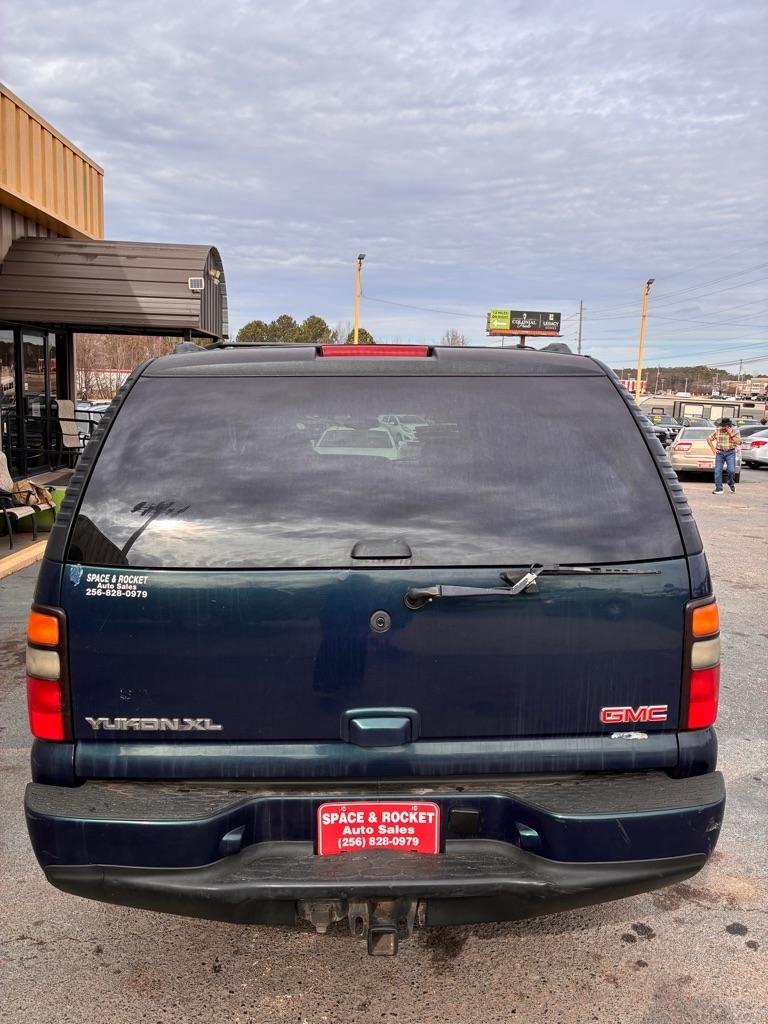 GMC Yukon Denali  2006