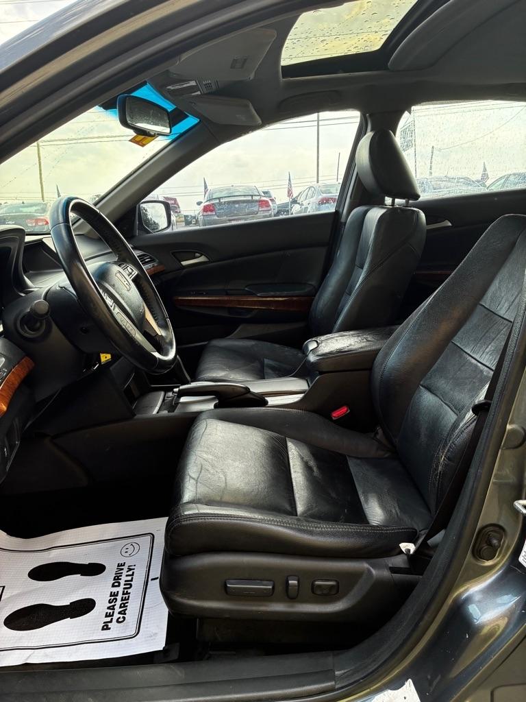 Honda Accord  2011