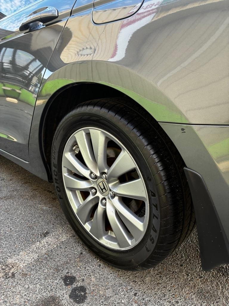 Honda Accord  2011