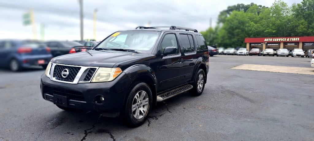 Nissan Pathfinder S 2010