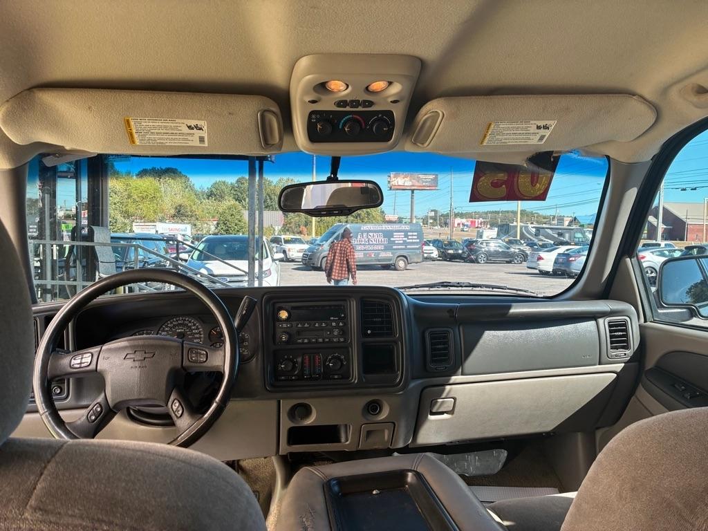 Chevrolet Tahoe  2003
