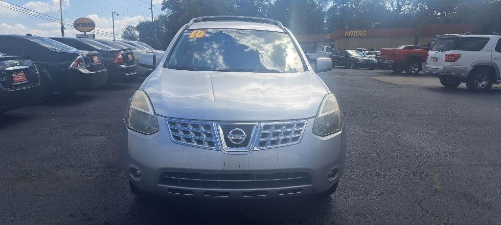 Nissan Rogue  2010