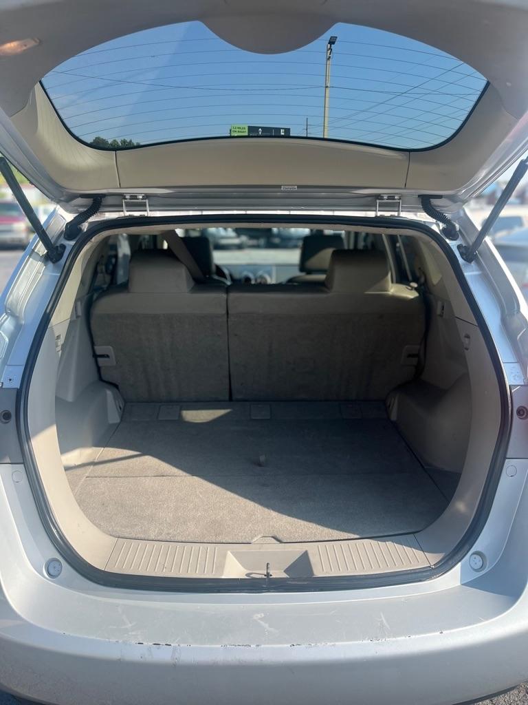 Nissan Rogue  2010