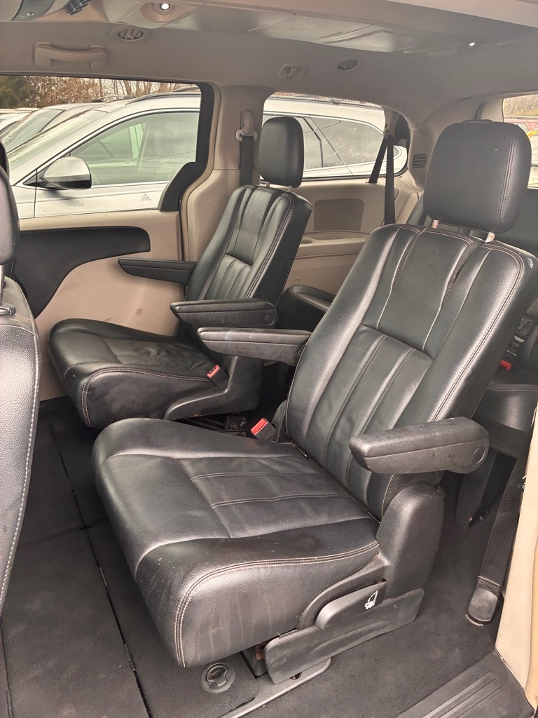 Chrysler Town & Country  2014