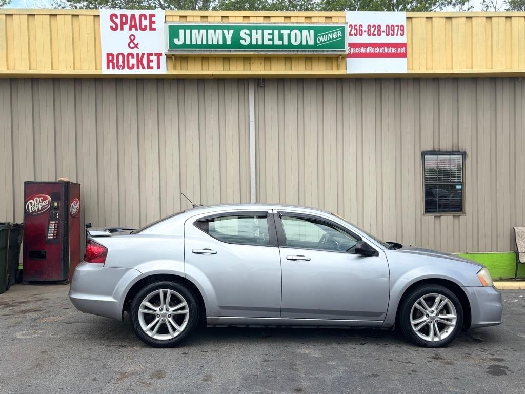Dodge Avenger  2013