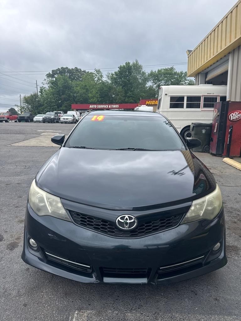 Toyota Camry  2014