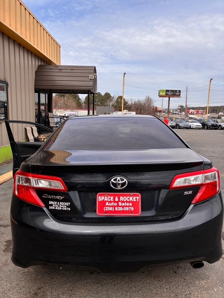 Toyota Camry  2014