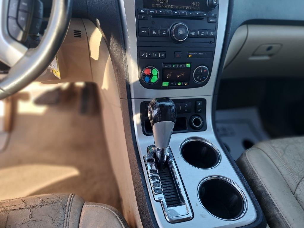 GMC Acadia SLT-1 2011