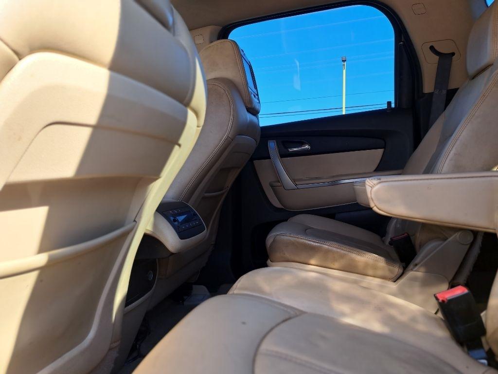 GMC Acadia SLT-1 2011