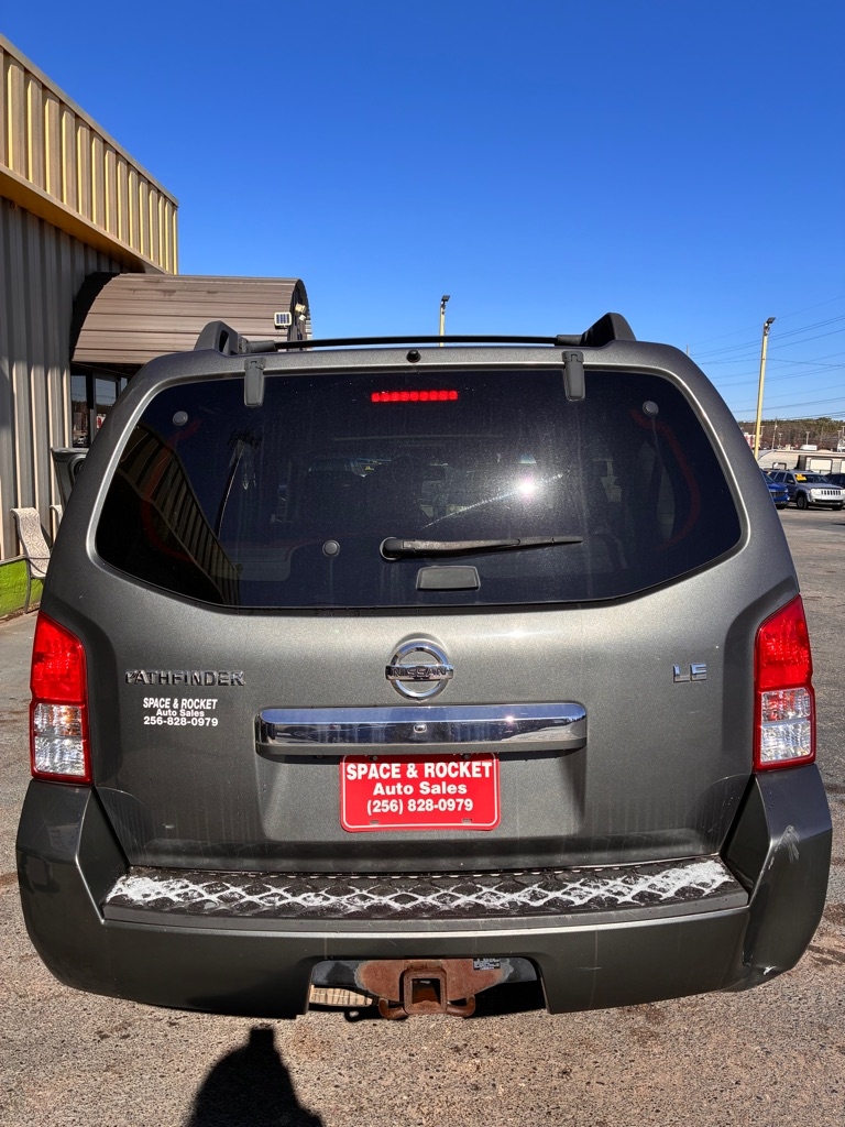 Nissan Pathfinder  2008