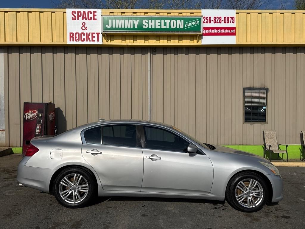 Infiniti G Sedan  2011