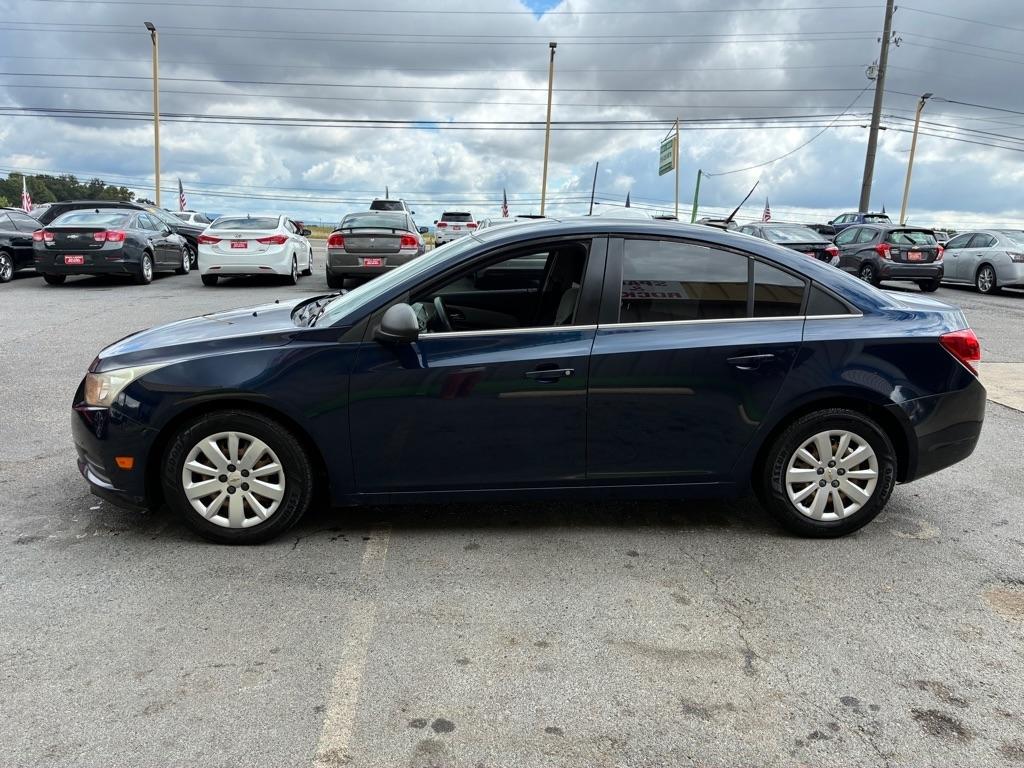 Chevrolet Cruze  2011
