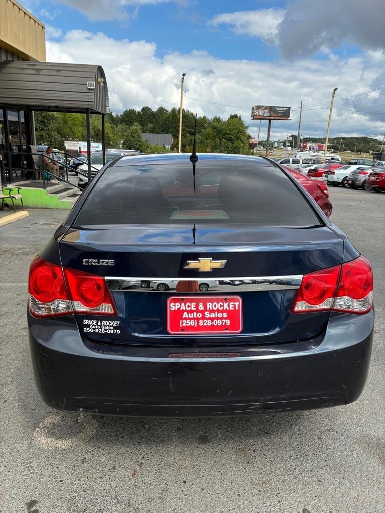 Chevrolet Cruze  2011