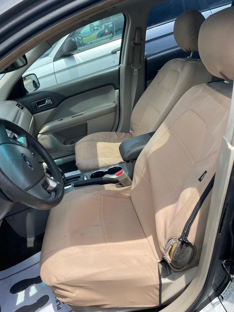 Ford Fusion  2012