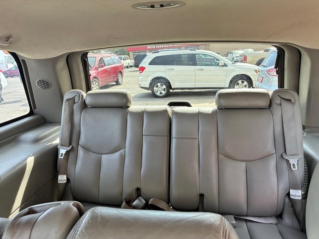 Chevrolet Tahoe  2003