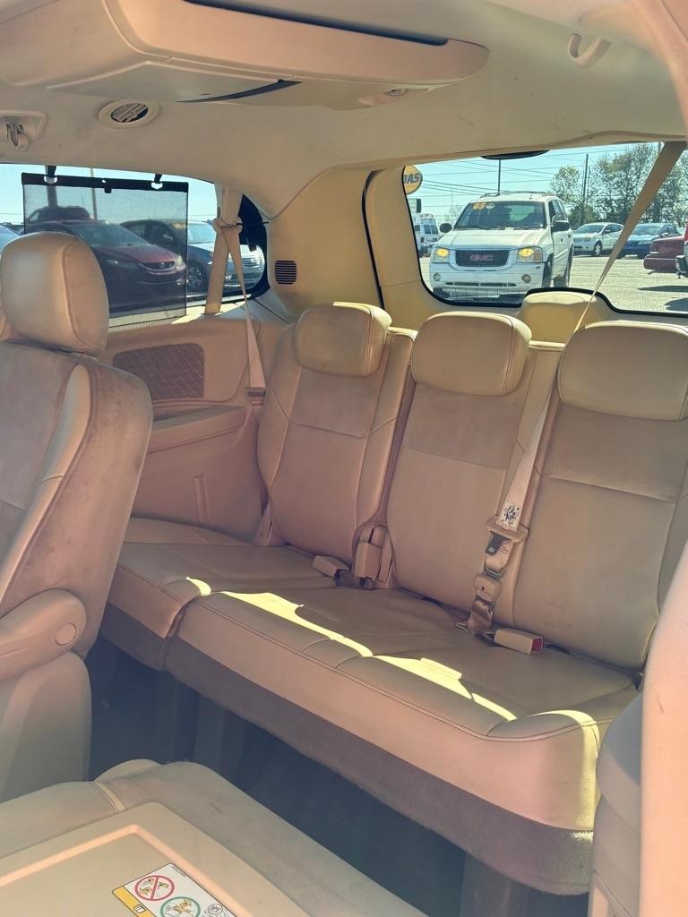 Chrysler Town & Country Limited 2008