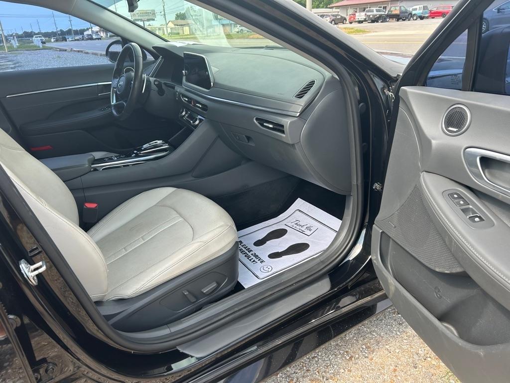 Hyundai Sonata  2021