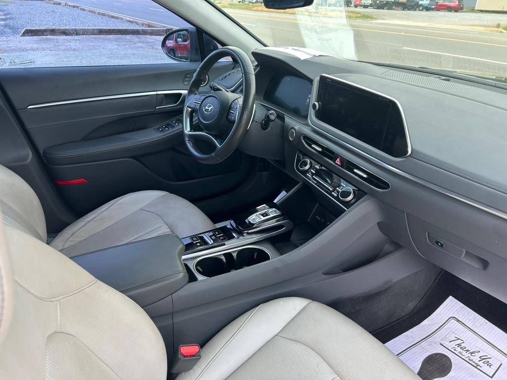 Hyundai Sonata  2021