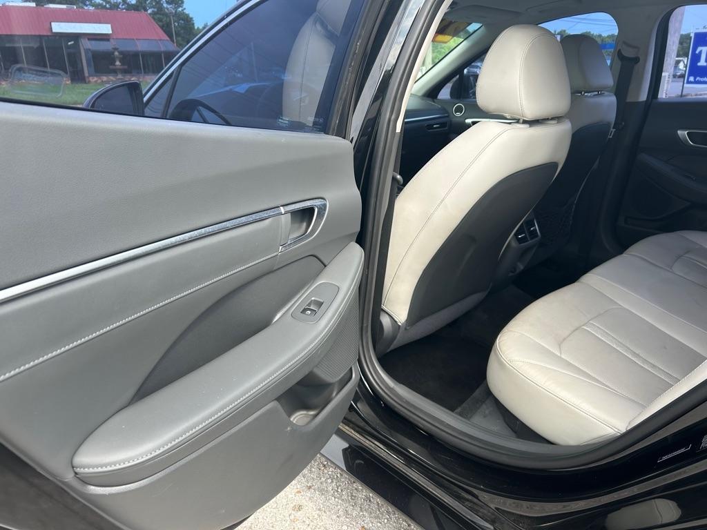 Hyundai Sonata  2021