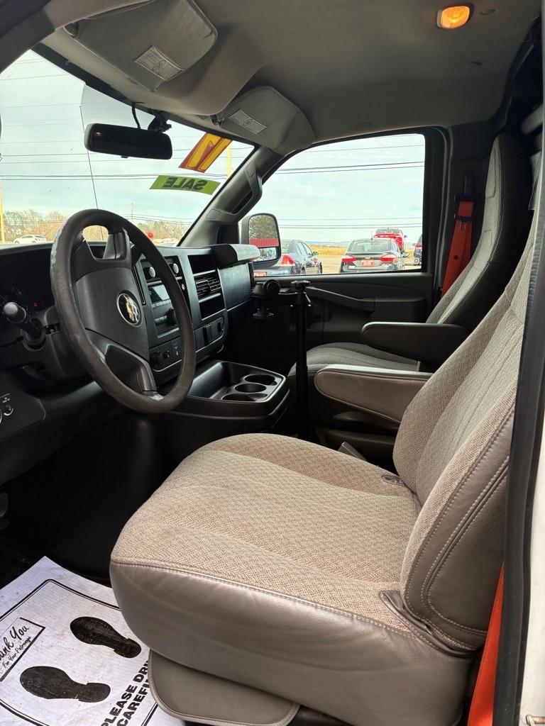 Chevrolet Express  2017