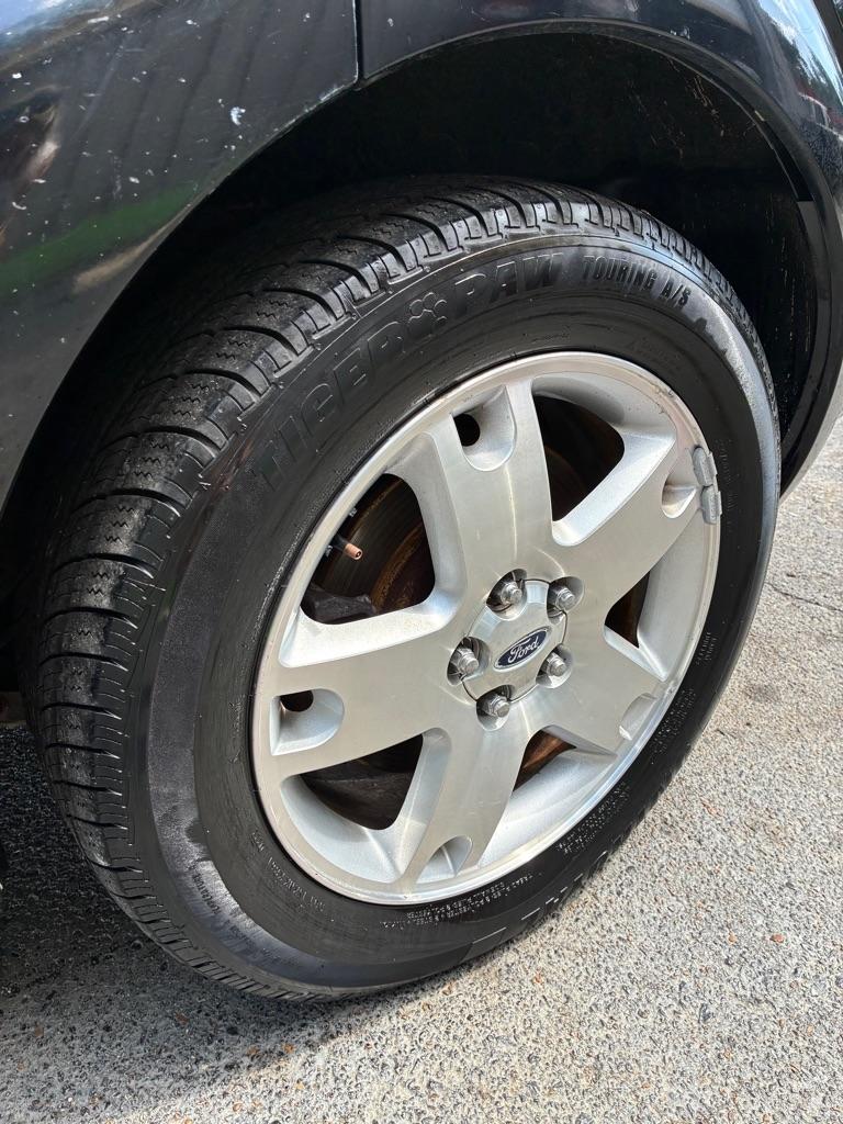 Ford Freestyle  2005