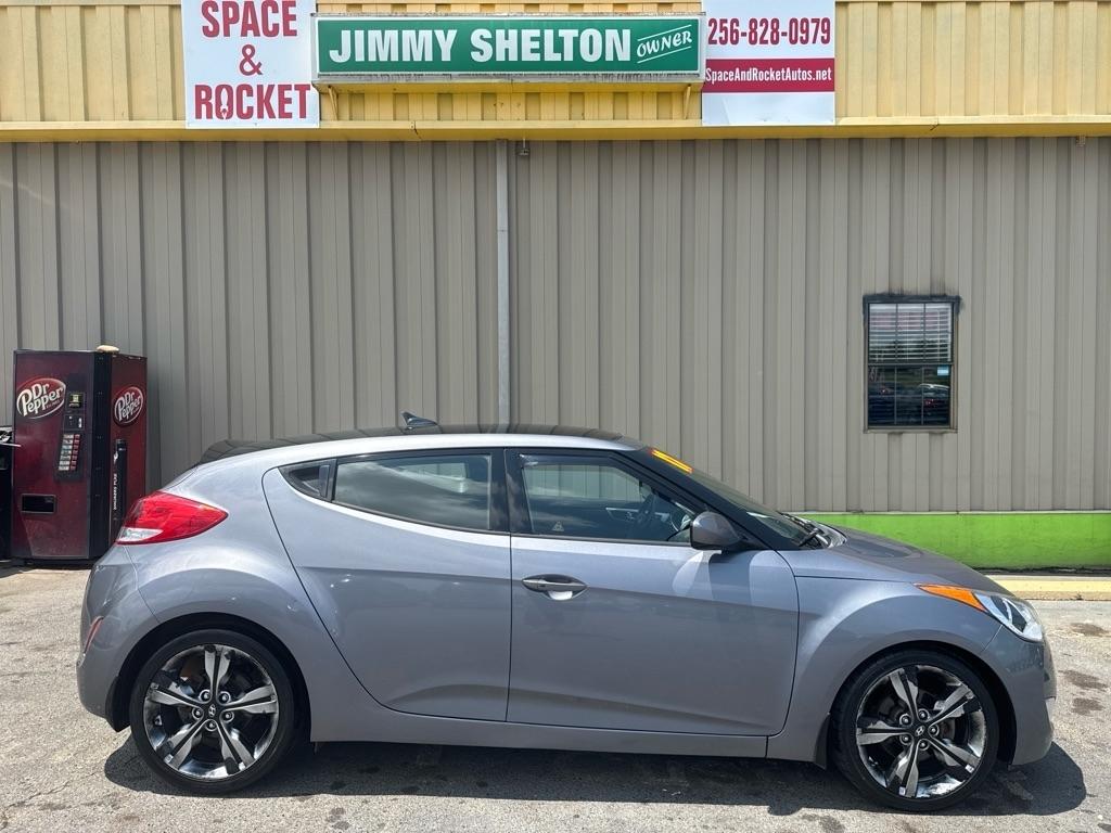 Hyundai Veloster Base 2017