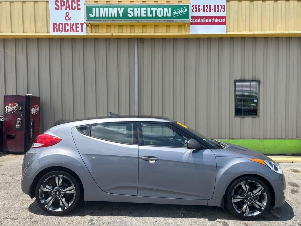 2017 Hyundai Veloster Base