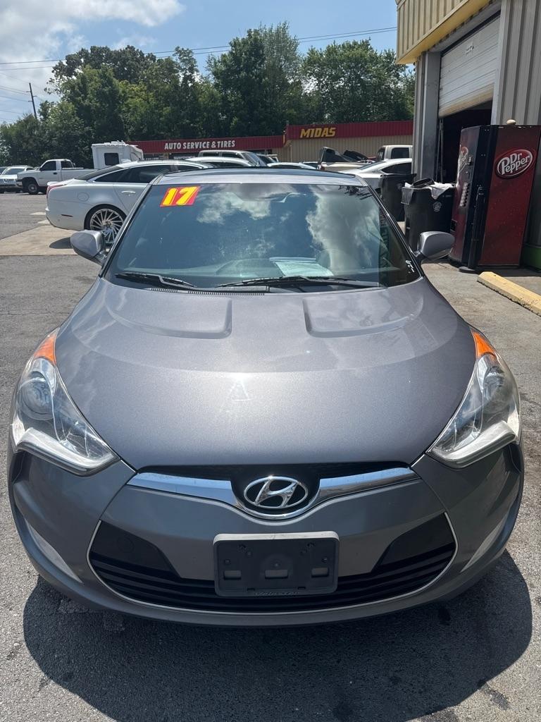 Hyundai Veloster Base 2017