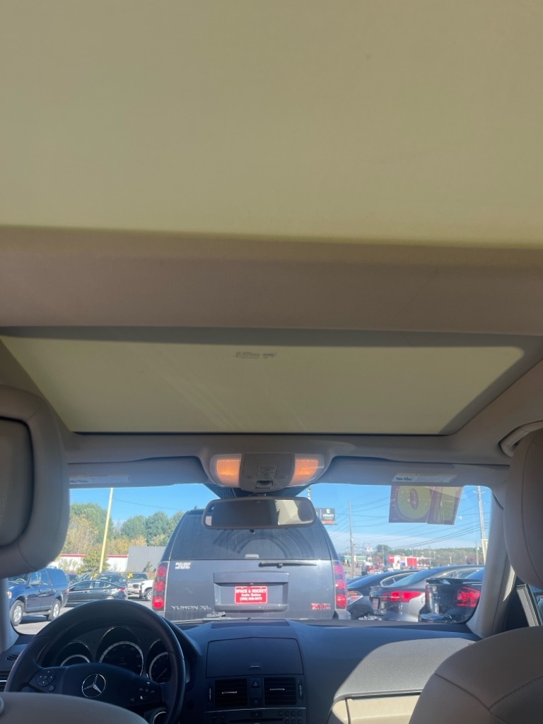 Mercedes-Benz C-Class  2010