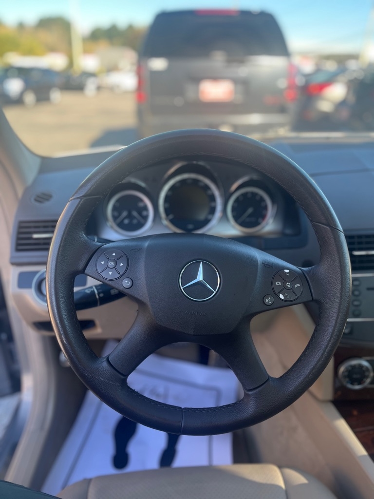 Mercedes-Benz C-Class  2010