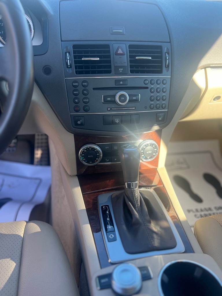 Mercedes-Benz C-Class  2010