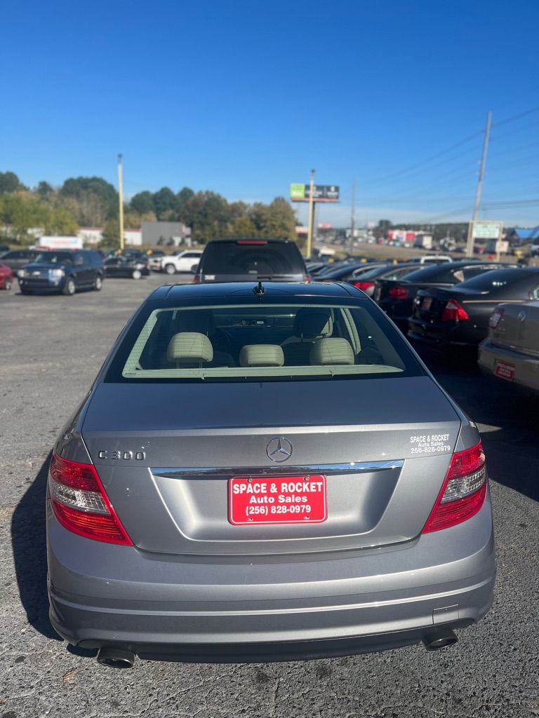 Mercedes-Benz C-Class  2010