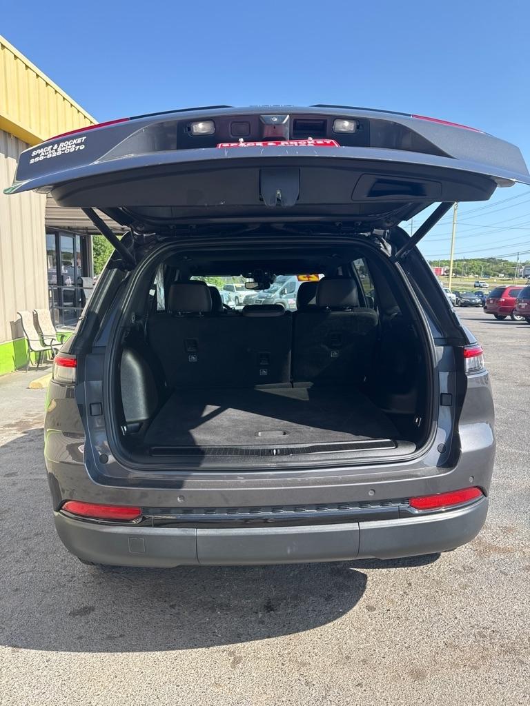 Jeep Grand Cherokee  2023