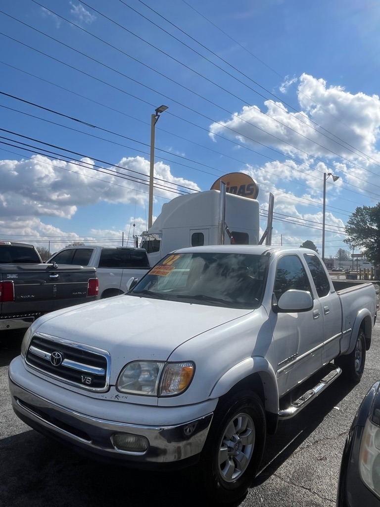 Toyota Tundra  2002