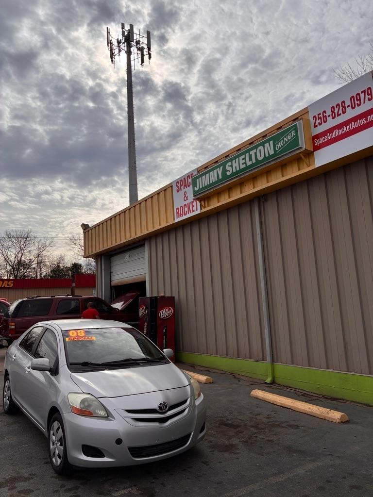 Toyota Yaris Base 2008