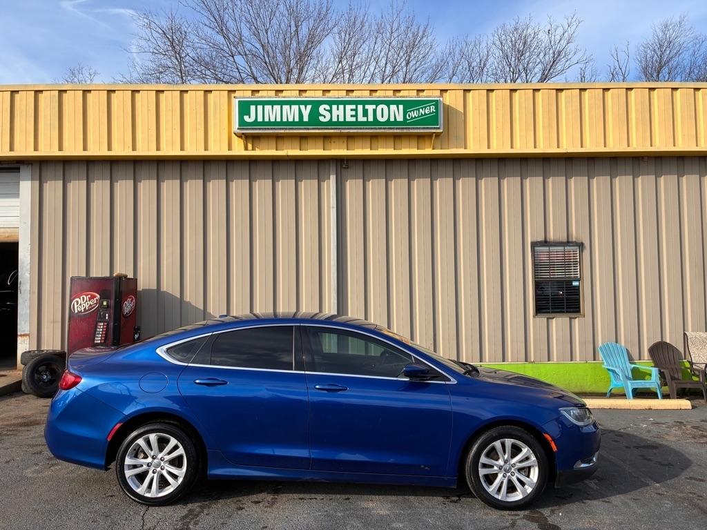 Chrysler 200  2015
