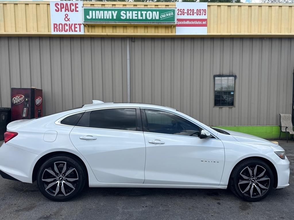 Chevrolet Malibu  2016