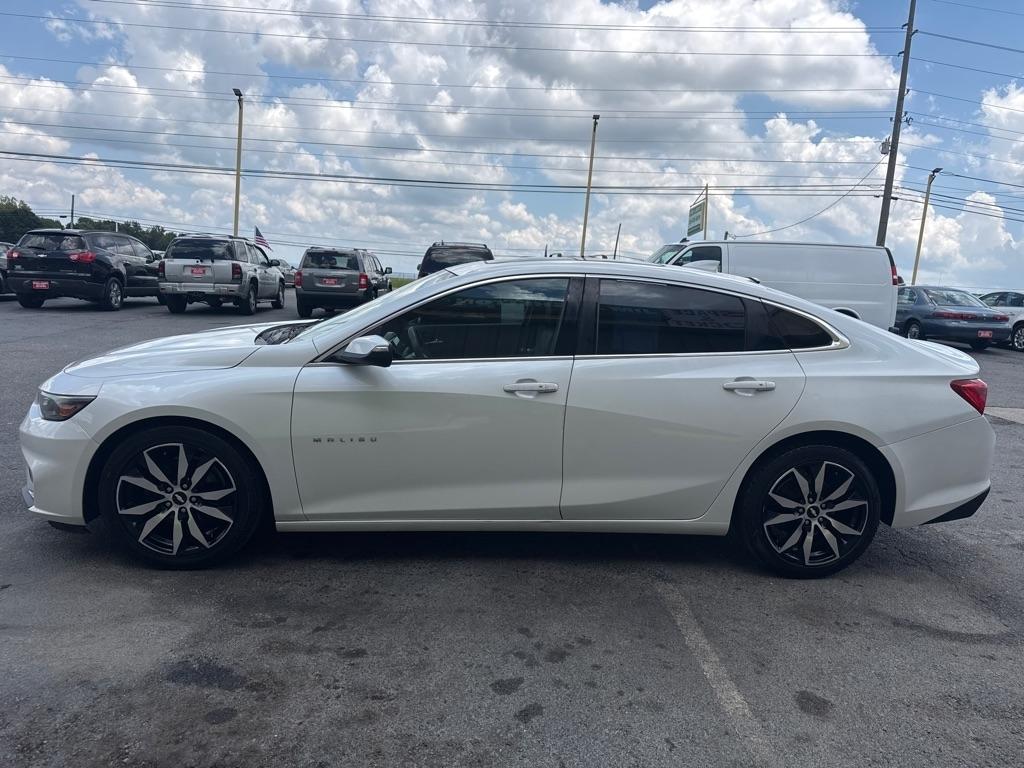 Chevrolet Malibu  2016