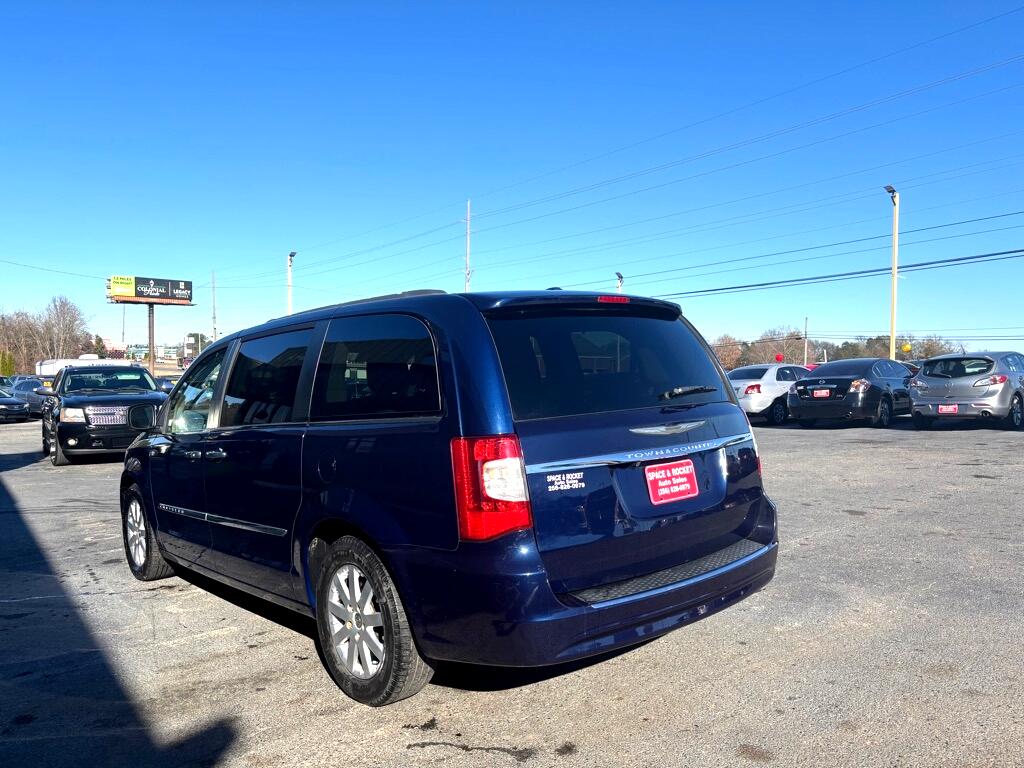 Chrysler Town & Country  2016