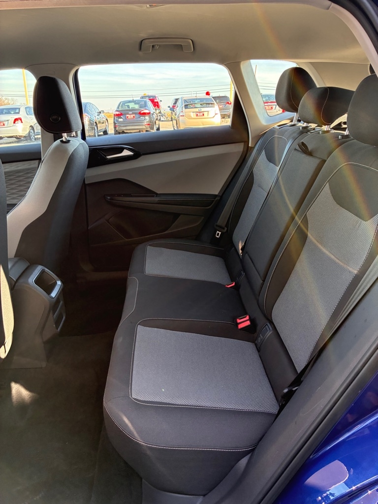 Volkswagen Taos  2024