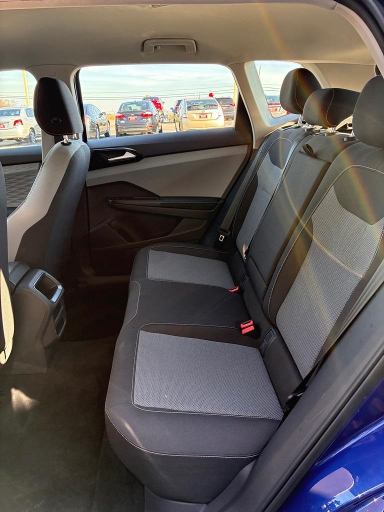 Volkswagen Taos  2024