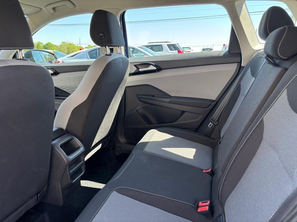 Volkswagen Taos  2024