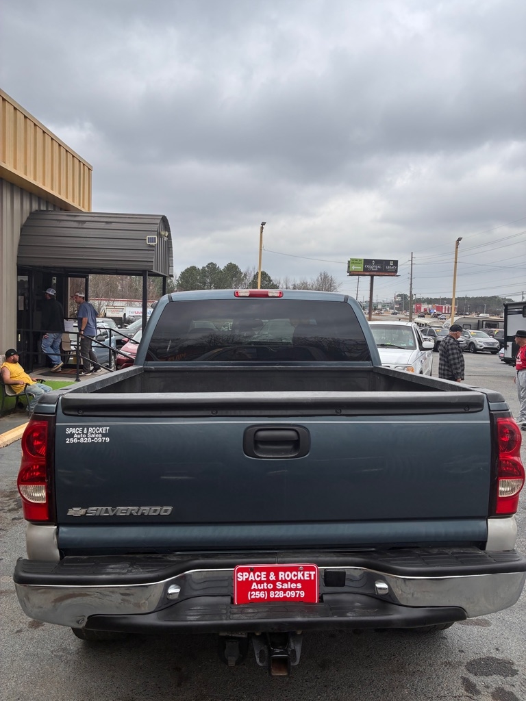 Chevrolet Silverado 1500 Base 2006
