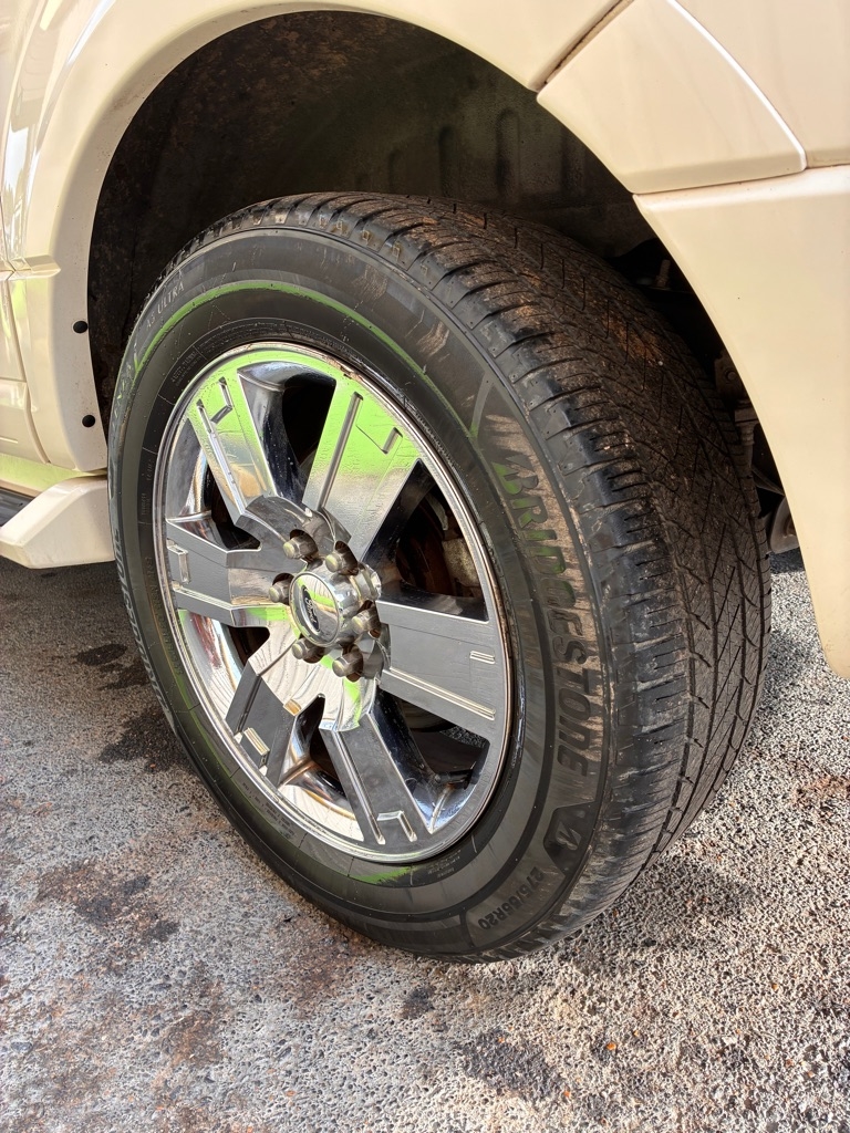 Ford Expedition  2008