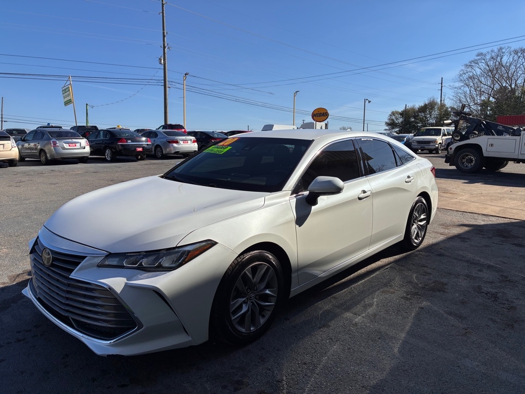 Toyota Avalon  2020