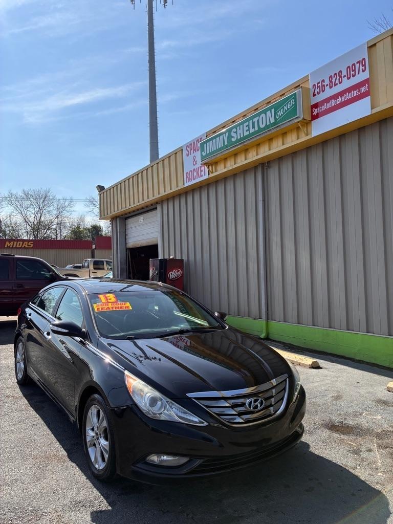 Hyundai Sonata  2013