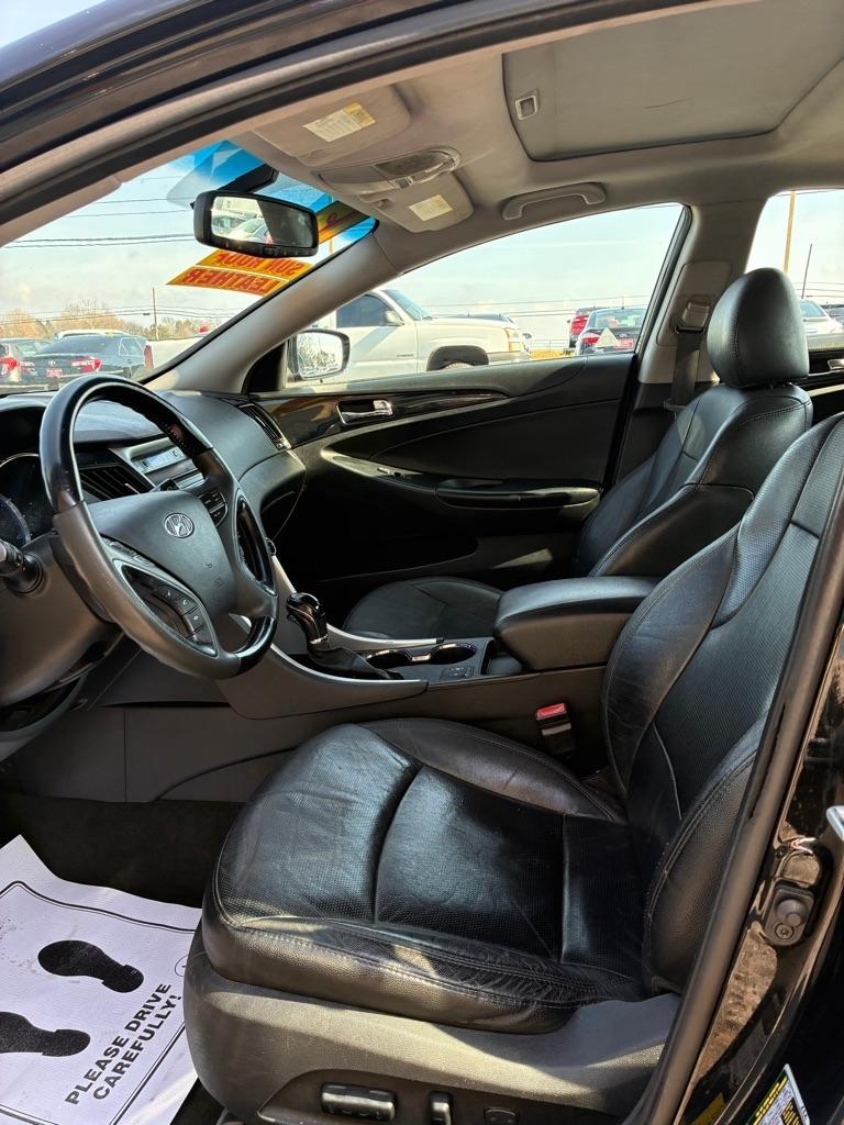 Hyundai Sonata  2013