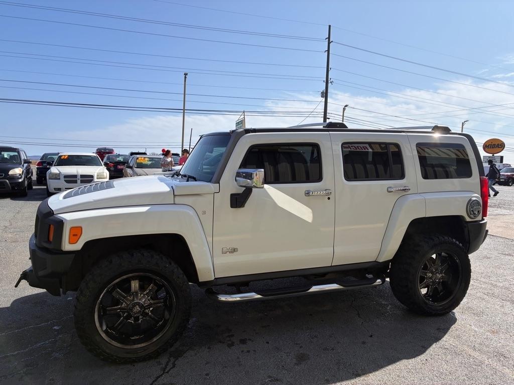 HUMMER H3 Base 2006