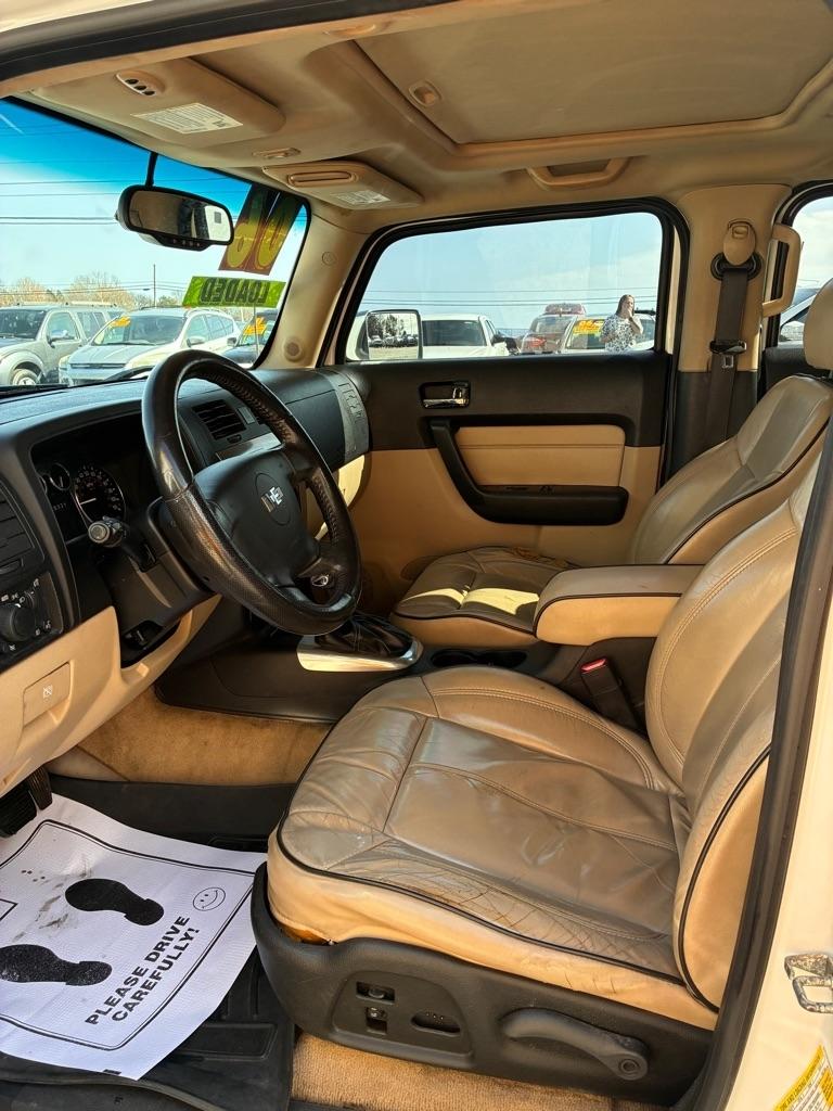 HUMMER H3 Base 2006